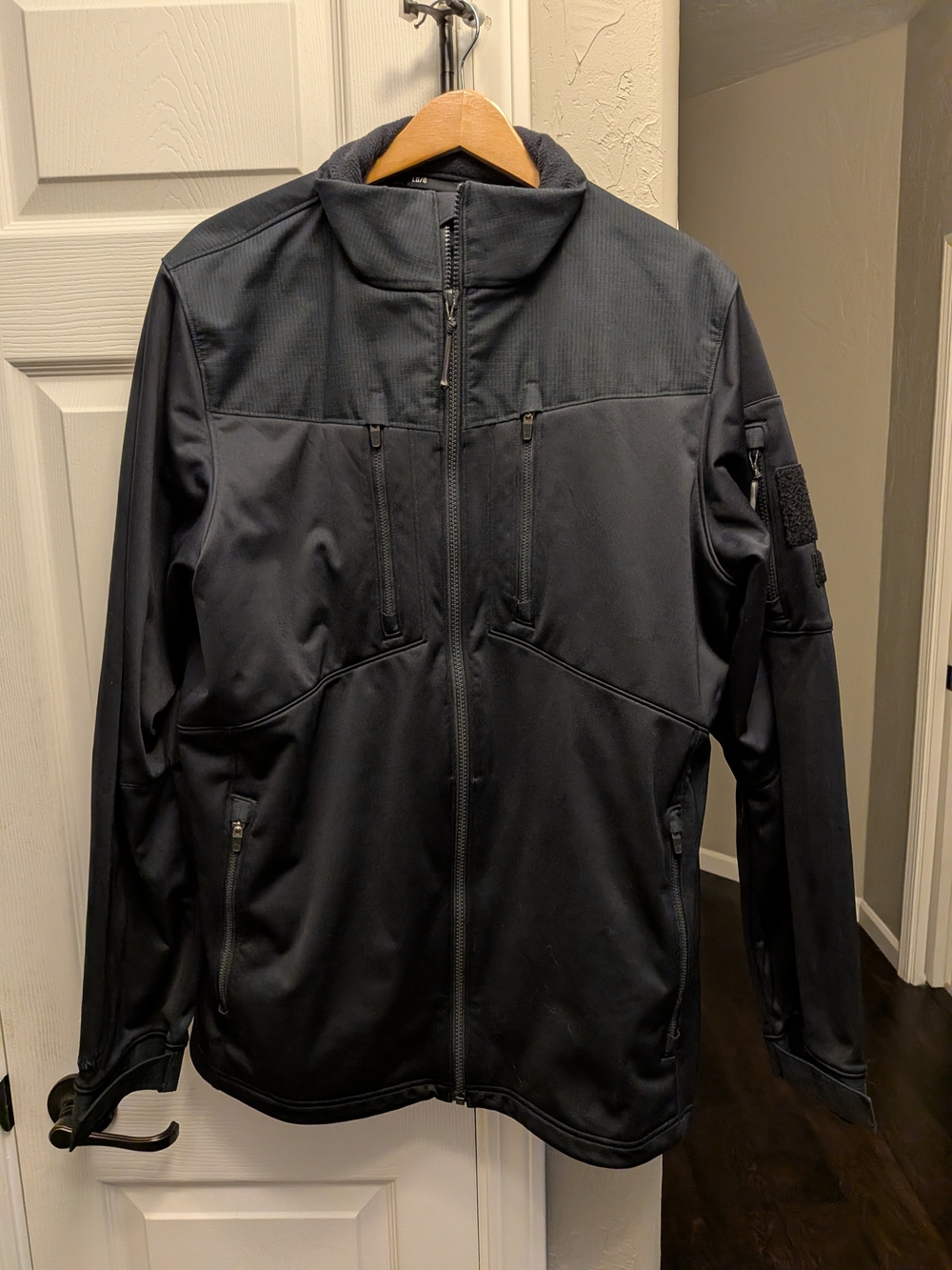 Under Armour Storm Men's Black Softshell Field Jacket